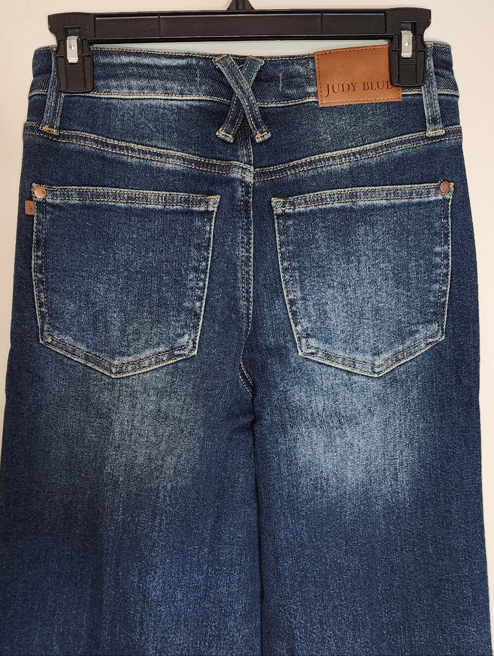 Judy Blue Retro Wide Leg Jeans - Picture 4 of 6